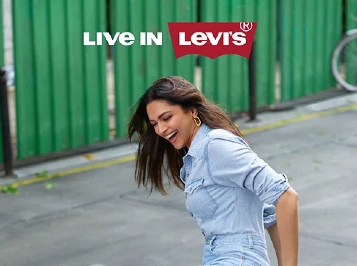 Levi's